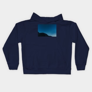 Starry night sky in the mountains Kids Hoodie